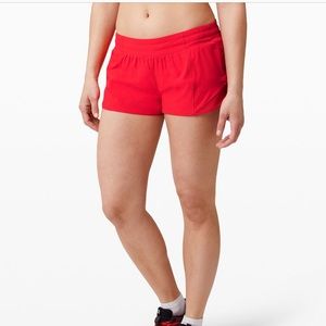 Hotty Hot Low-Rise lined shorts 2.5” carnation red